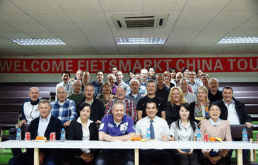 DAHON welcomed a group of over 30 dealers into its production factory in Shenzhen. 